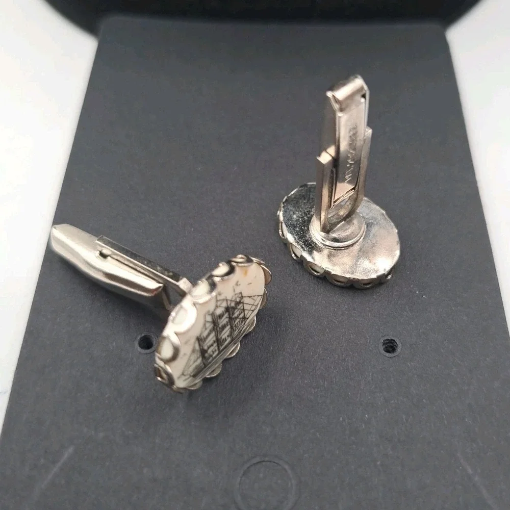 VINTAGE Nautical 3 Sail Clipper Pirate Ship Scrimshaw Cufflinks Oval Gold Tone